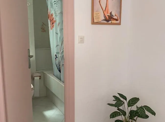 Casa Loopez ホステル *